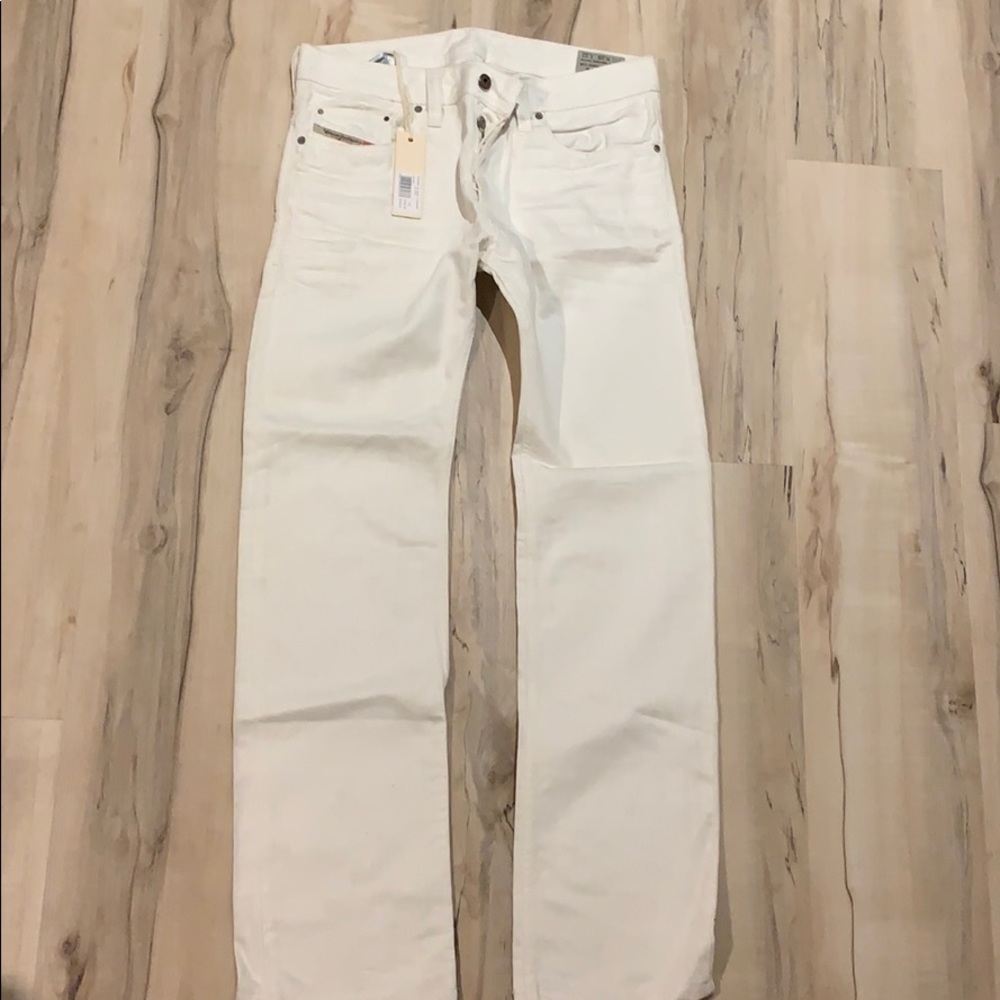 Brand new Diesel Safado jeans size 29x32